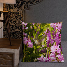 Load image into Gallery viewer, Hummingbird Premium Pillow